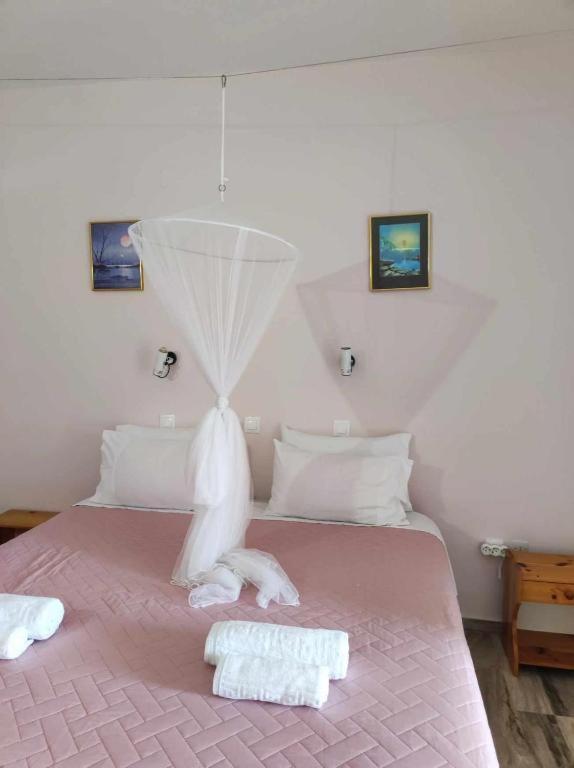 Hotel Marianna House Agios Georgios Pagon Pokoj fotografie